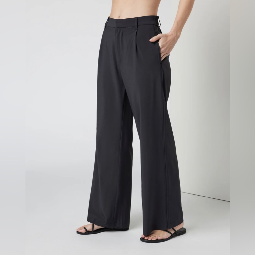 Vuori Black Villa Wide-Leg Trouser Pants XL